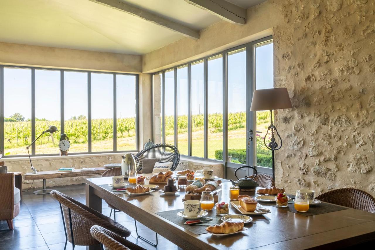 Maison Le Sèpe - Vignoble et Maison d'hôtes Sainte-Radegonde  Extérieur photo